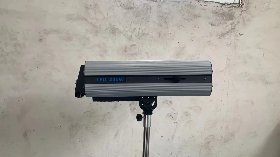 High Power LED 440W Follow Spot Light